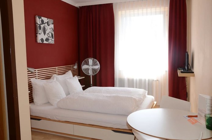 Imagen de la habitación del Hotel Hotelmaria. Foto 8