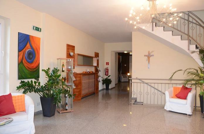 Imagen de los interiores del Hotel Hotelmaria. Foto 16