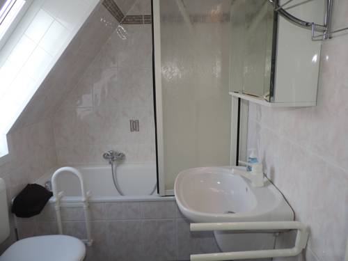 Imagen de la habitación del Hotel Hotel-pension Anjo. Foto 9