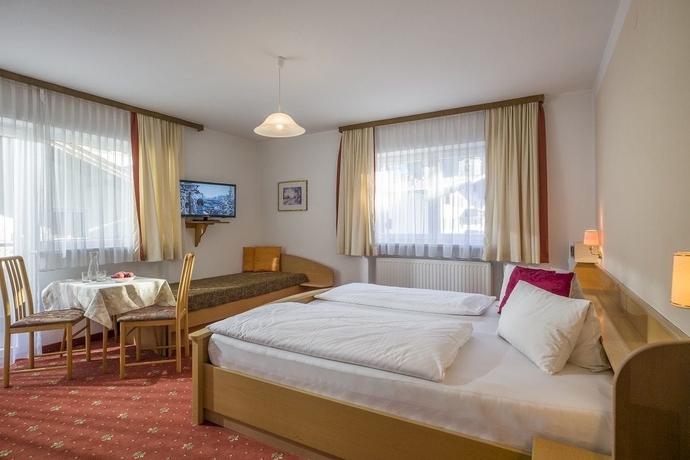 Imagen de la habitación del Hotel Hotel-pension Fleidingerhof. Foto 18