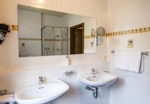 Imagen de la habitación del Hotel Hotel-pension-waldblick. Foto 5