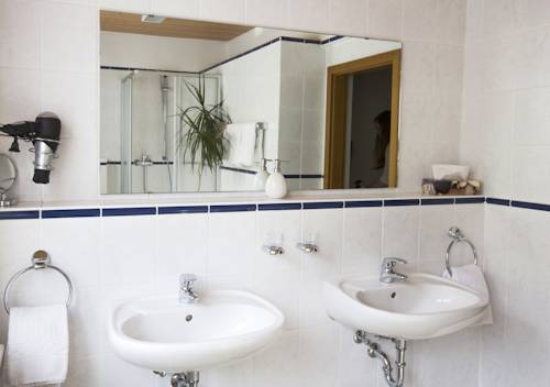 Imagen de la habitación del Hotel Hotel-pension-waldblick. Foto 13