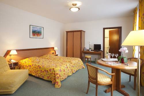 Imagen de la habitación del Hotel Hotel-restaurant De La Poste. Foto 2