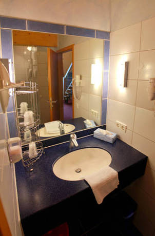 Imagen de la habitación del Hotel Hotel-restaurant Fr&ouml;hlich. Foto 12