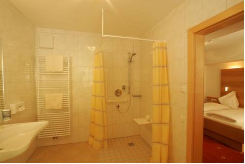 Imagen de la habitación del Hotel Hotel-restaurant Lampenh&auml;usl. Foto 16