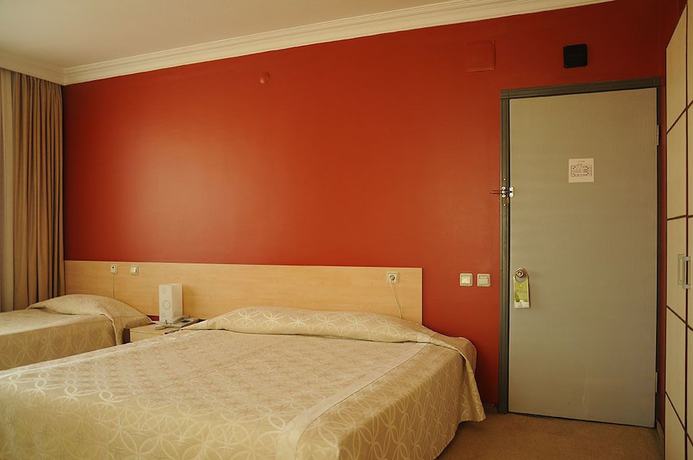 Imagen de la habitación del Hotel Hotels Dalgiclar. Foto 16