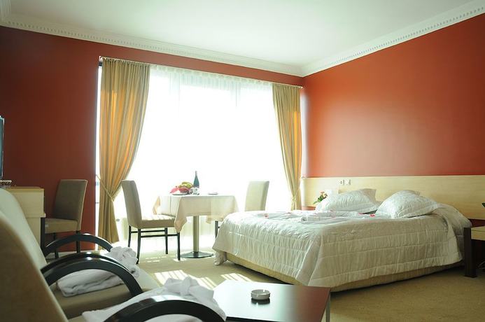 Imagen de la habitación del Hotel Hotels Dalgiclar. Foto 19