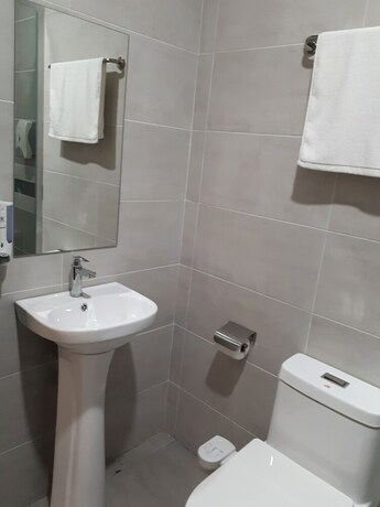 Imagen de la habitación del Hotel Hotin Inn. Foto 11