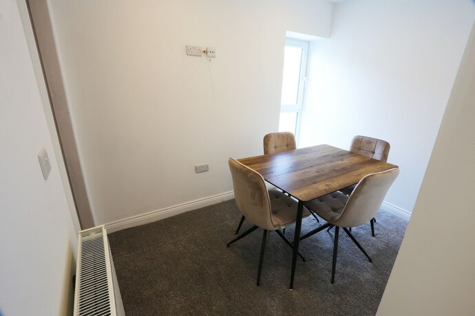 Imagen general del Hotel Hotl Aparts at Deal House. Foto 5