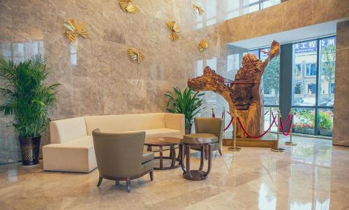 Imagen general del Hotel Hou Yi Grand Hotel. Foto 4