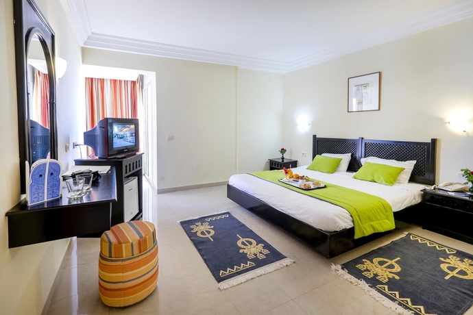 Imagen de la habitación del Hotel Houda Yasmine Marina and Spa. Foto 8