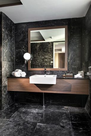 Imagen de los interiores del Hotel Hougoumont. Foto 12