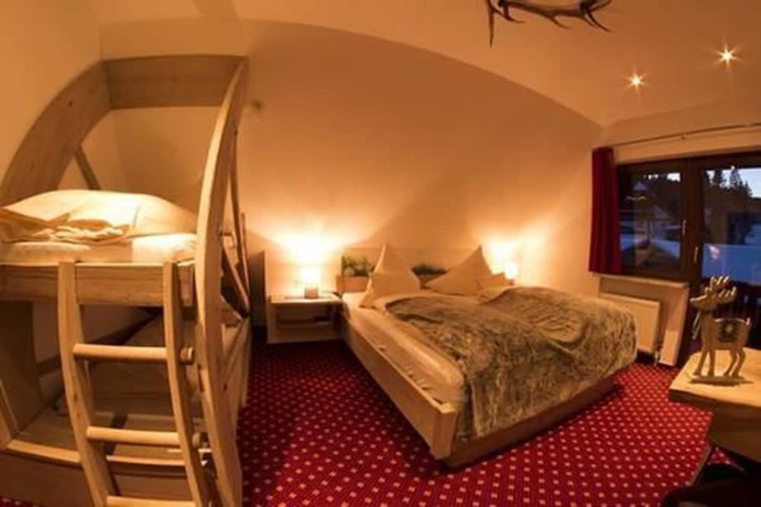 Imagen de la habitación del Hotel H&ouml;hengasthof Gr&uuml;ner Baum. Foto 8