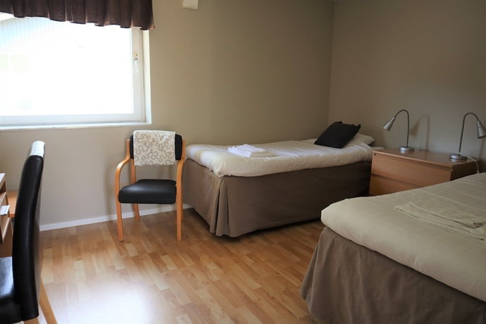 Imagen de la habitación del Hotel H&ouml;llviksn&auml;s m&ouml;ten mat logi. Foto 15