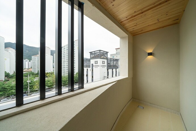 Imagen de la habitación del Hotel Hound Gimhae Samgye. Foto 11