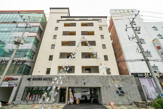 Imagen general del Hotel Hound Gimhae Samgye. Foto 6