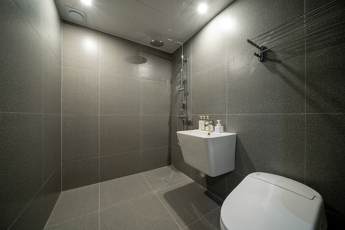 Imagen general del Hotel Hound Gimhae Samgye. Foto 7