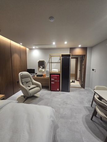 Imagen de la habitación del Hotel Hound Tongyeong Jukrim. Foto 6