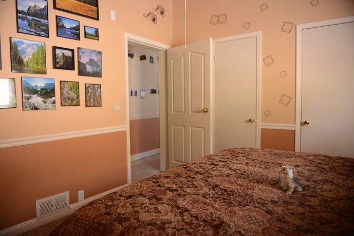 Imagen de la habitación del Hotel Hounds Tooth Inn. Foto 11