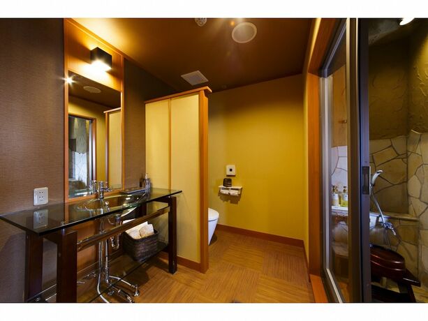 Imagen de la habitación del Hotel Houraiya. Foto 10