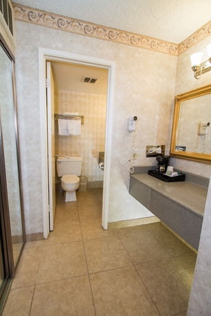 Imagen de la habitación del Hotel Hourglass, Trademark Collection by Wyndham. Foto 16