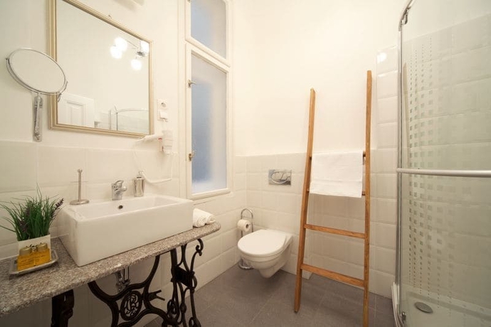 Imagen de la habitación del Hotel House Beletage-boutique. Foto 9