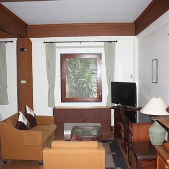 Imagen general del Hotel House By The Pond. Foto 7