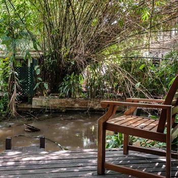 Imagen general del Hotel House By The Pond. Foto 9