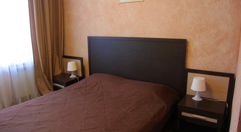 Imagen de la habitación del Hotel House City. Foto 8