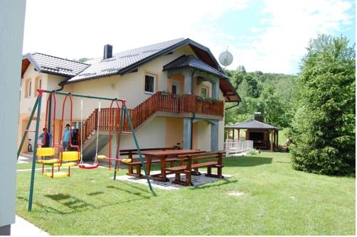 Imagen general del Hotel House Mirjana. Foto 1