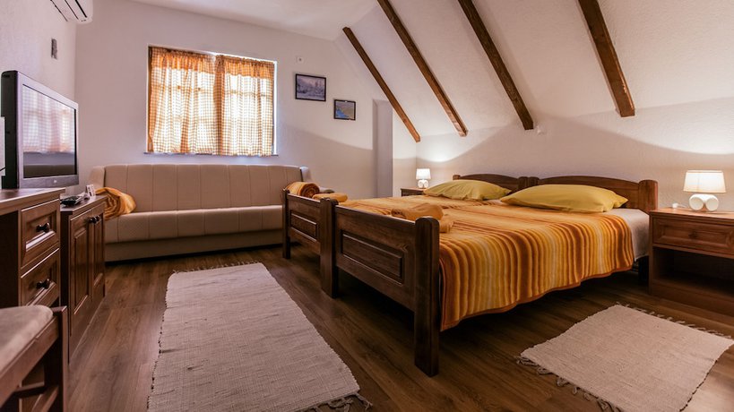 Imagen de la habitación del Hotel House Rustico. Foto 13