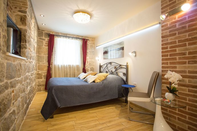 Imagen de la habitación del Hotel House Sandra. Foto 16