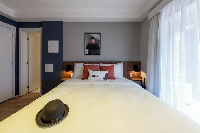 Imagen de la habitación del Hotel House of Charlie Paraiso. Foto 12