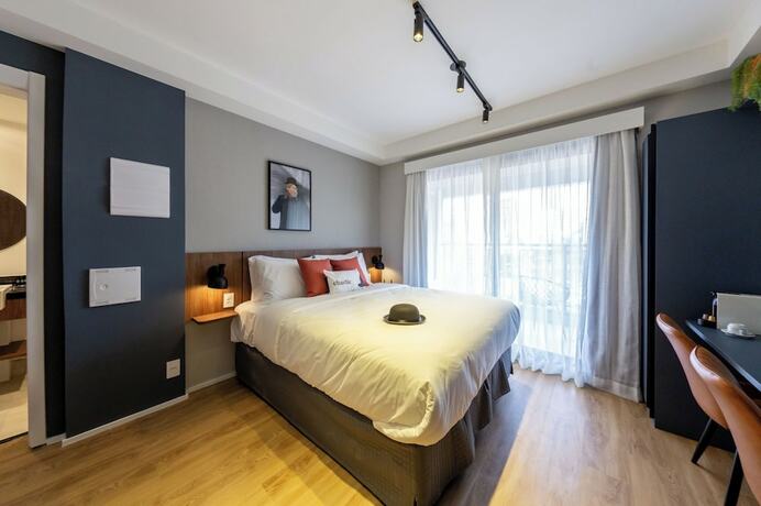 Imagen general del Hotel House of Charlie Paraiso. Foto 7