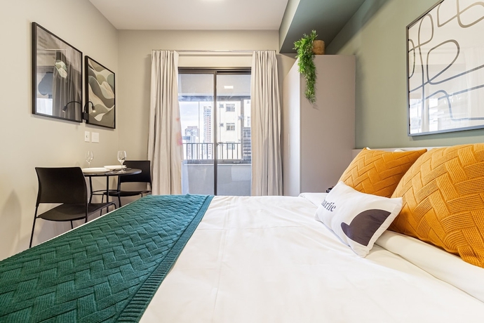 Imagen de la habitación del Hotel House of Charlie Pinheiros. Foto 4