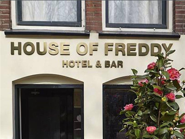 Imagen general del Hotel House of Freddy Hotel and Bar. Foto 2