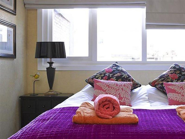 Imagen general del Hotel House of Freddy Hotel and Bar. Foto 10