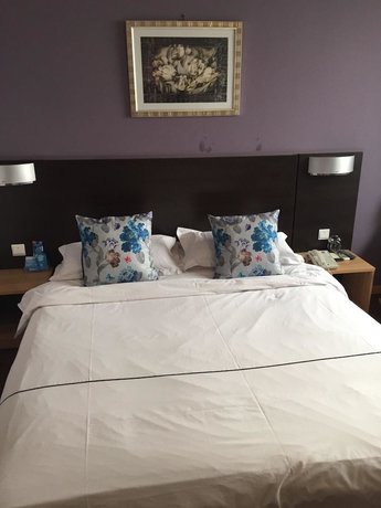 Imagen de la habitación del Hotel Housing Urban Zibo. Foto 6