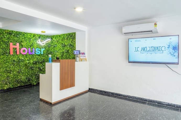 Imagen de los interiores del Hotel Housr 46 M2K Corp Near Park Hospital. Foto 11