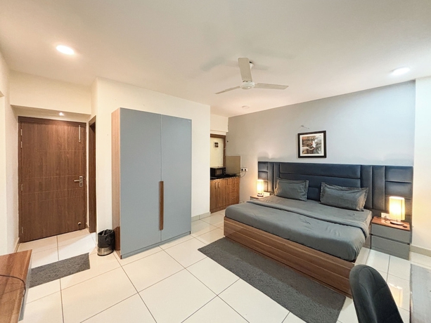 Imagen de la habitación del Hotel Housr Sector 28 Golf Course Road Next To Phase 1 Metro Station. Foto 1
