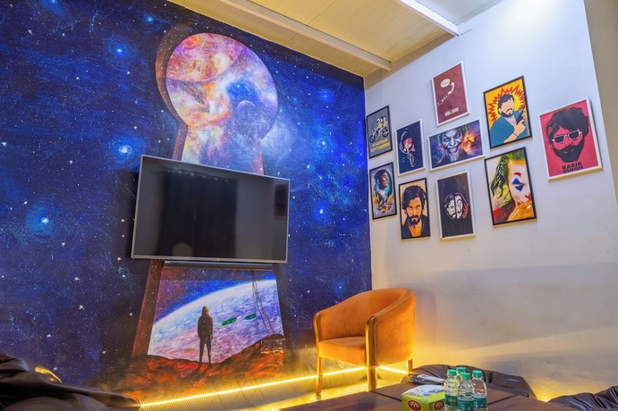 Imagen de la habitación del Hotel Housr Sector 42 Gurgaon Golf Course Road. Foto 7