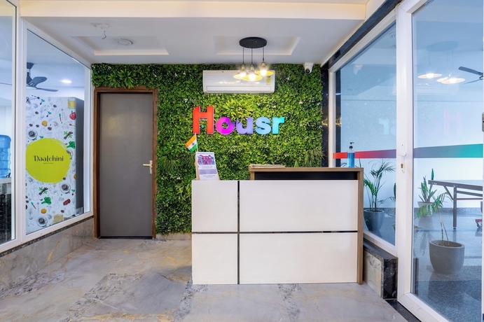 Imagen de los interiores del Hotel Housr Sector 43 Gurgaon Global FoyerMall. Foto 14