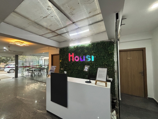Imagen de los interiores del Hotel Housr Sector 43 Gurgaon Paras Hospital. Foto 12