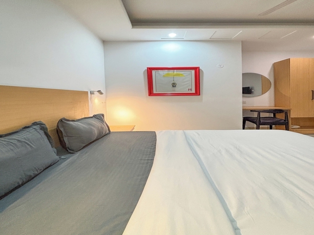 Imagen de la habitación del Hotel Housr Sector 49 Gurgaon Near Spaze IT. Foto 4