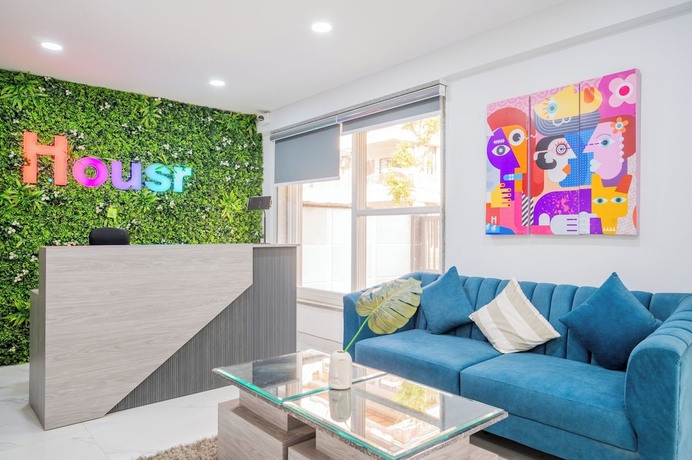 Imagen de los interiores del Hotel Housr Studio Rooms Sector 30 Gurgaon. Foto 15