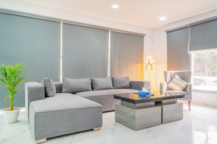 Imagen de los interiores del Hotel Housr Studio Rooms Sector 30 Gurgaon. Foto 16