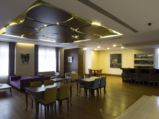 Imagen de los interiores del Hotel Houston, Ankara. Foto 14
