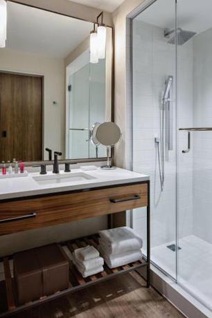 Imagen de la habitación del Hotel Houston Cityplace Marriott At Springwoods Village. Foto 19