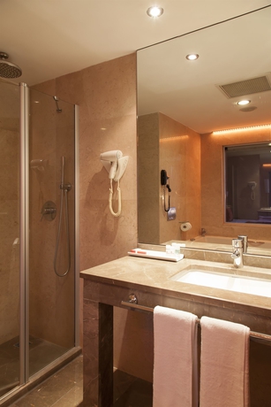 Imagen de la habitación del Hotel Houston. Foto 4