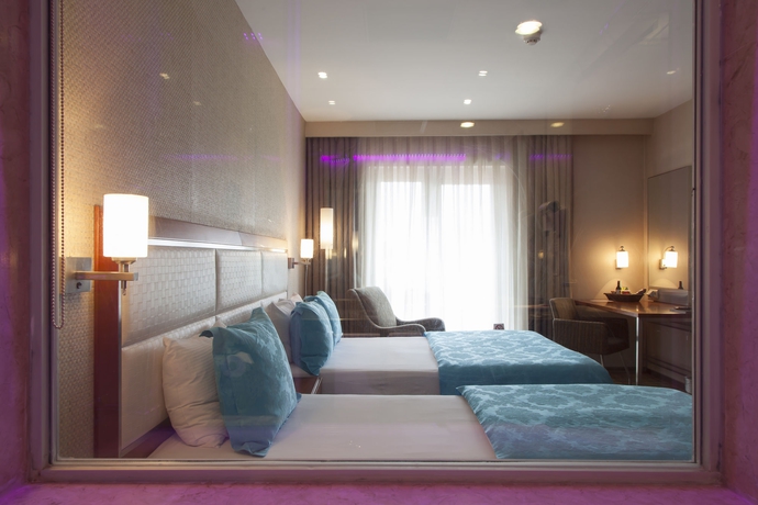 Imagen de la habitación del Hotel Houston. Foto 7